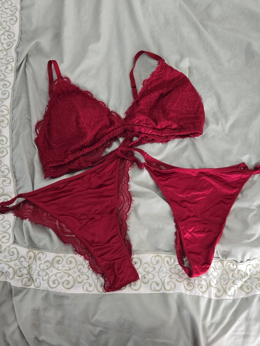 Hollister Bra And Panty Set